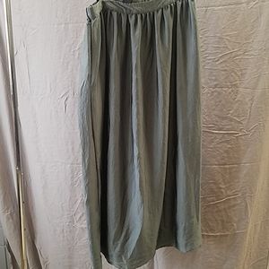 Maxi skirt